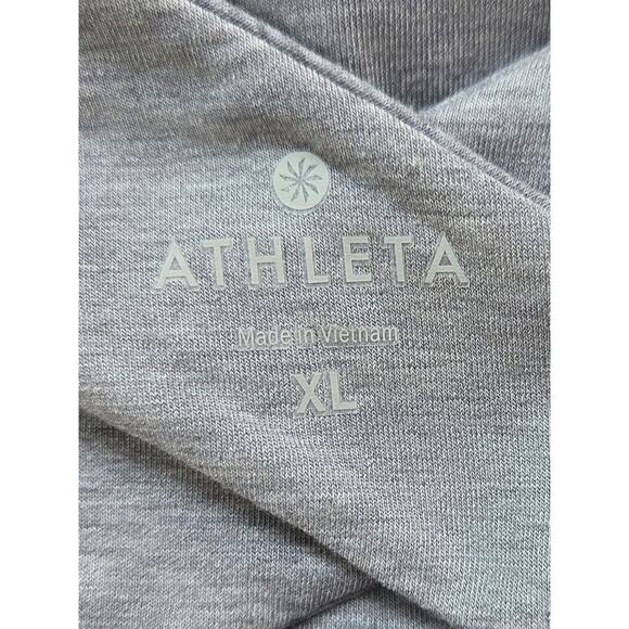 Athleta Yogini Tank Top XL Cross Back Studio to Street Wicking Gray Activewear - Picture 6 of 7